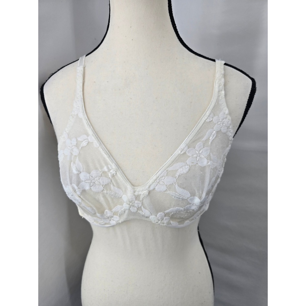 Olga Secret Hug White Floral Embroidered Sheer Underwire Bra 38B Style 33010